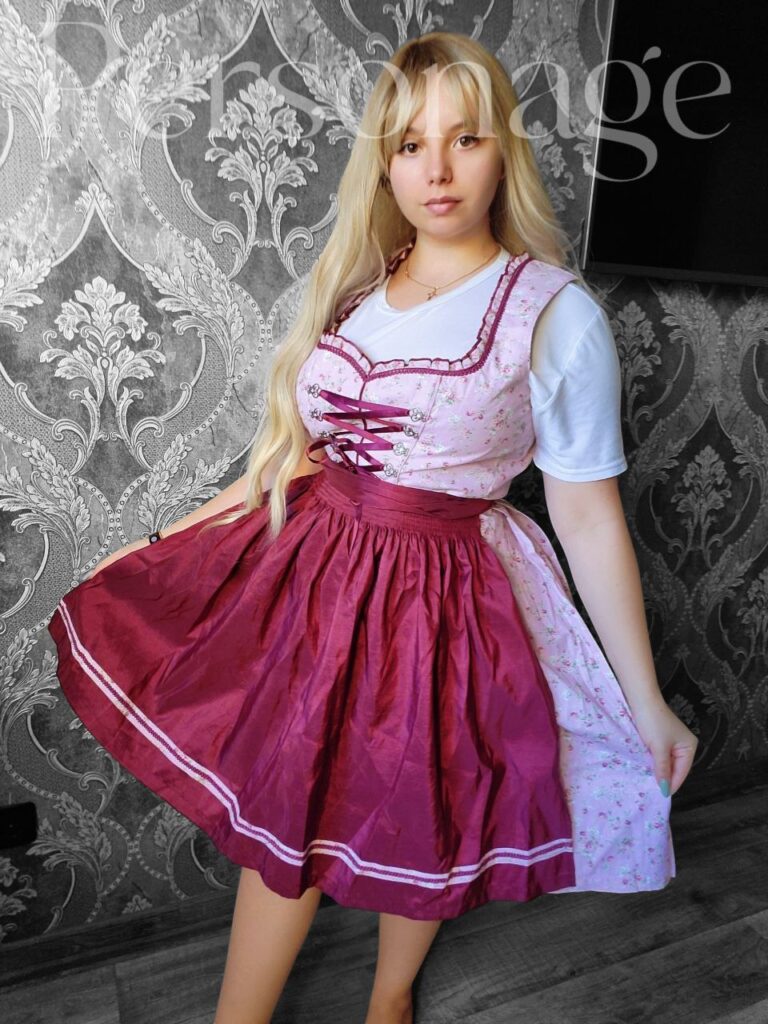 Жіночий костюм Баварка (Дірндль) рожево-бордового кольору для свята Октоберфест, розмір ХС-М