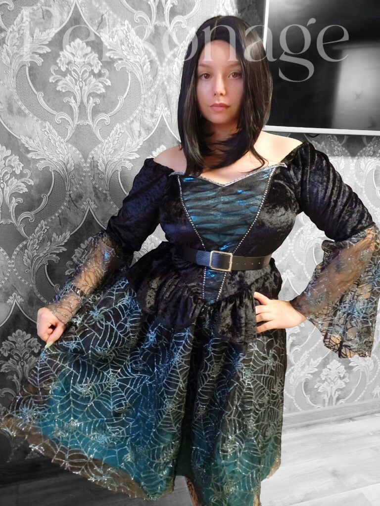 Відьма паутинка зелена