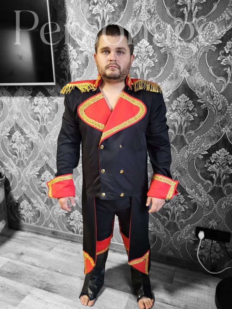 Фрак з чоботами